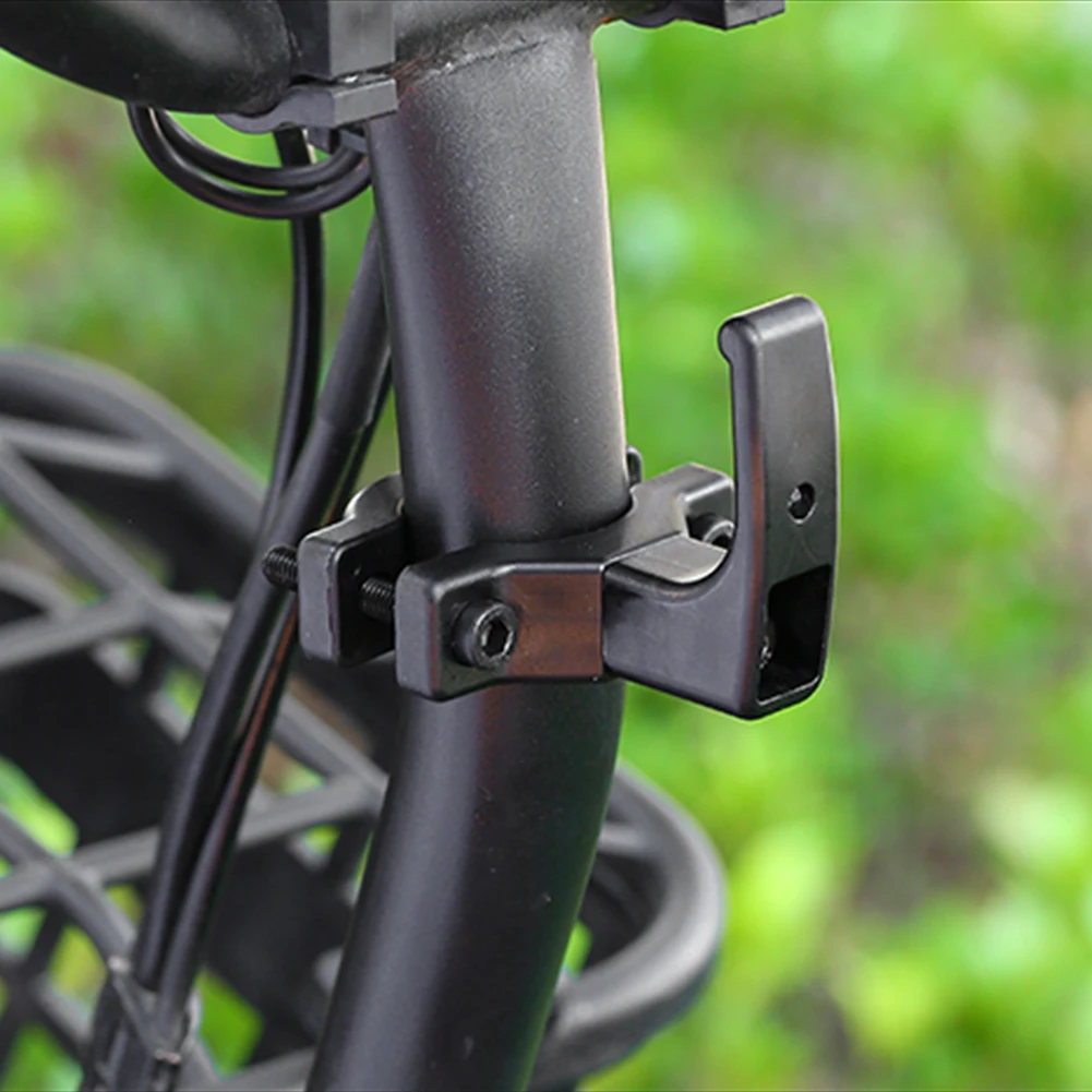 Haki do motocykla, akcesoria d – Cycling Commute Bag recenzja i cena